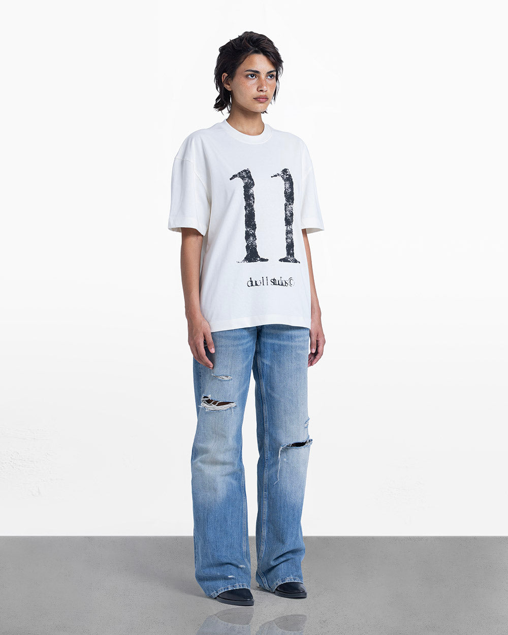 11 percent tee white
