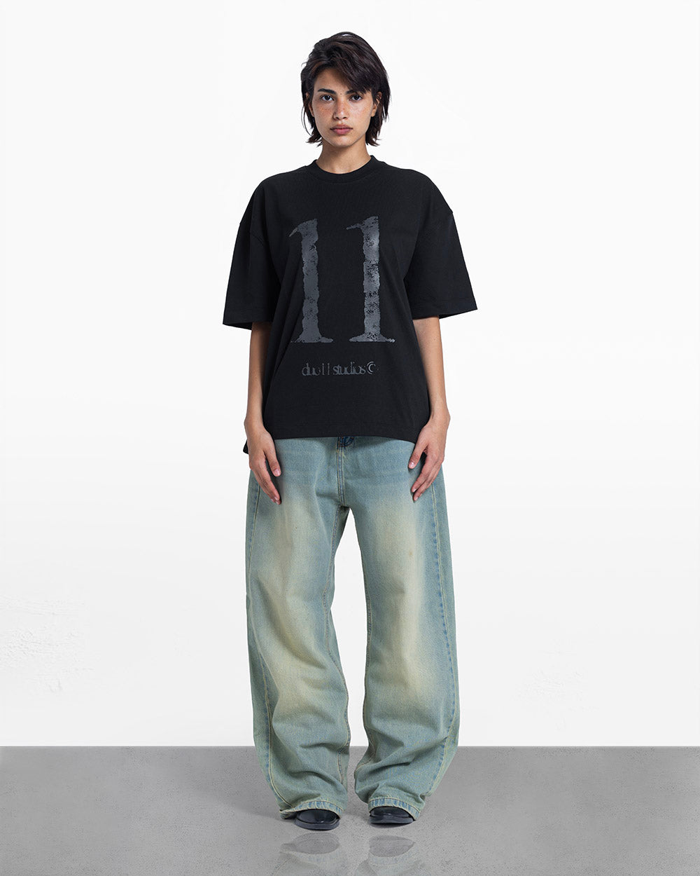 11 percent tee black
