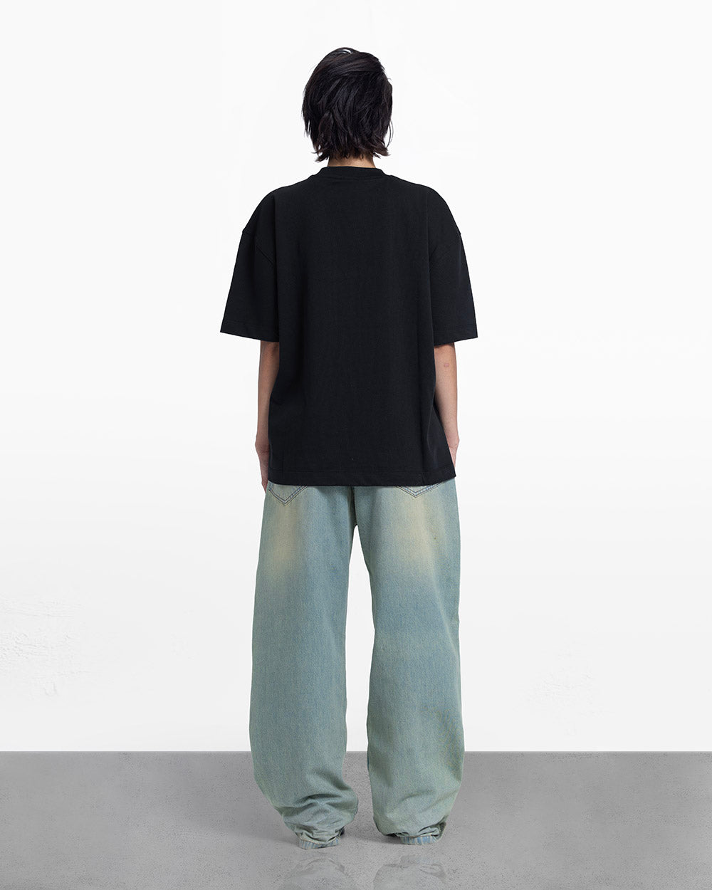 11 percent tee black