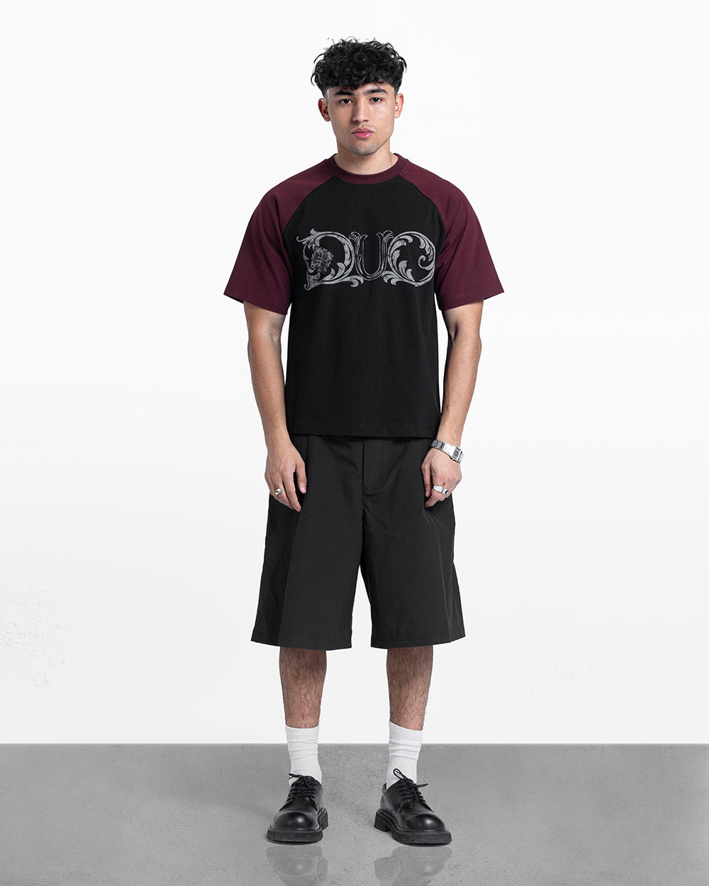 Duo Riglan tee black & burgundy