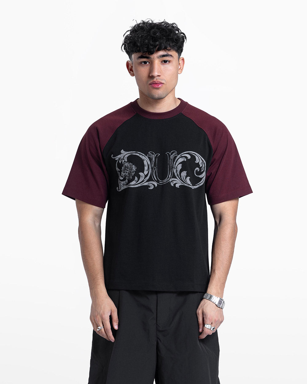 Duo Riglan tee black & burgundy
