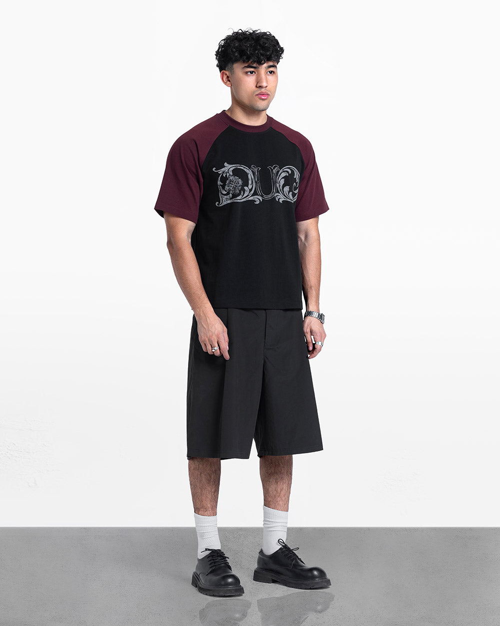 Duo Riglan tee black & burgundy