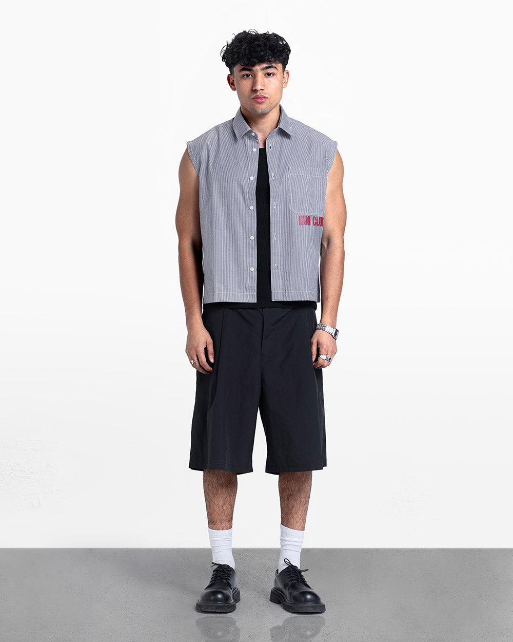 Duo sleeveless shirt black